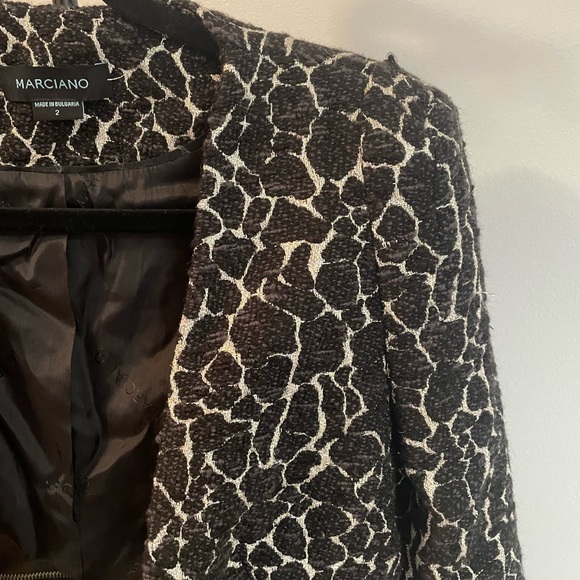 Marciano blazer in size 2. New with tags. - Picture 5 of 11